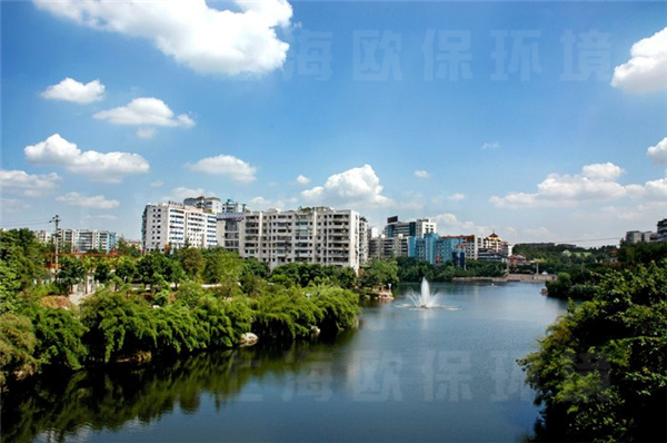 重慶雙龍湖公園，人工湖治理