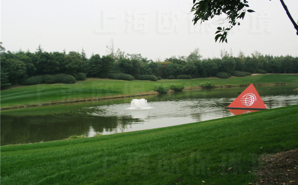 浮水噴泉曝氣機在佘山高爾夫景觀湖治理中應用（三）